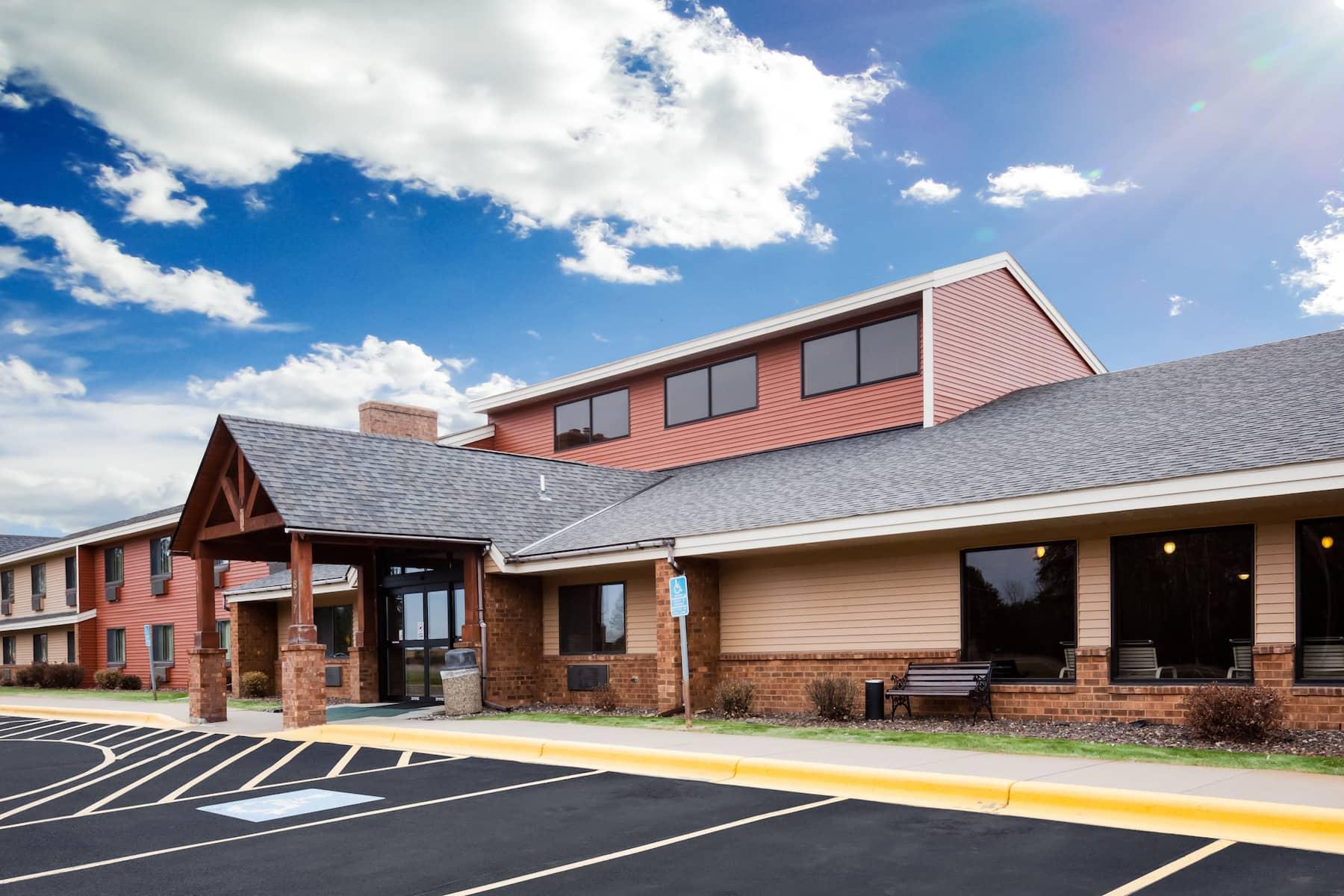 Americinn Lodge & Suites Mora Exterior photo